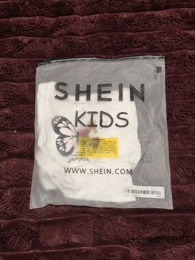 SHEIN Kids White Graphic Tee - Butterfly Design